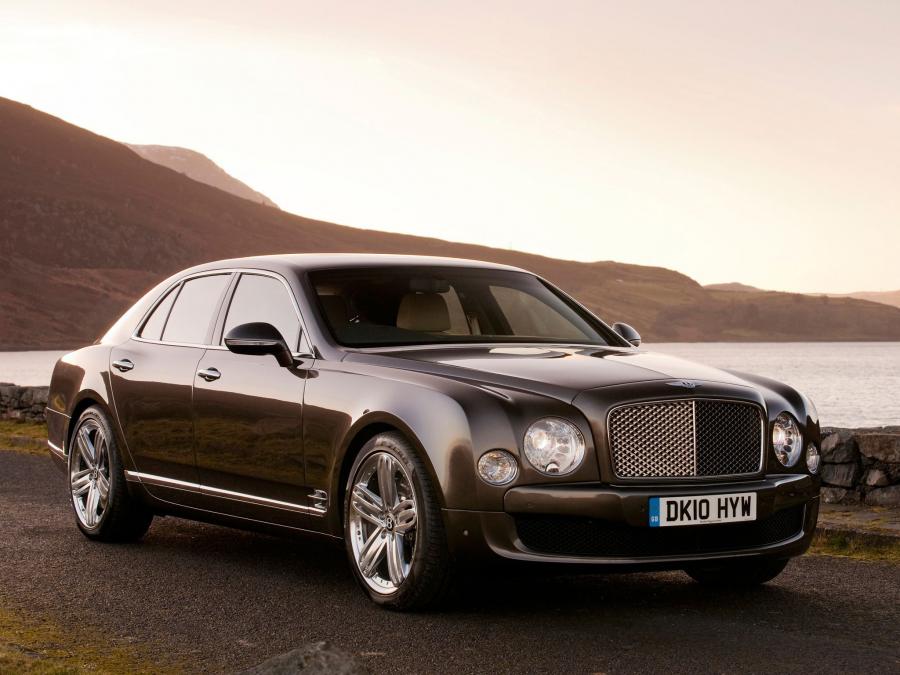 Bentley Mulsanne 2010 года  (UK) (фото 20 из 31)